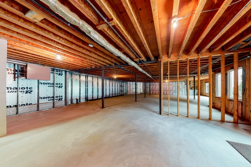 12 Washington St, Plainville, MA for lease - Interior Photo - Image 3 of 5