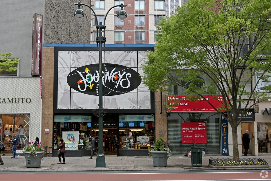 32-34 W 34th St, New York, NY for lease - Building Photo - Image 3 of 6