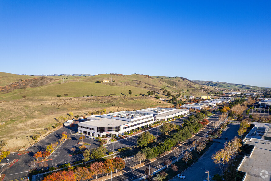 5500-5550 Hellyer Ave, San Jose, CA for lease - Aerial - Image 2 of 6