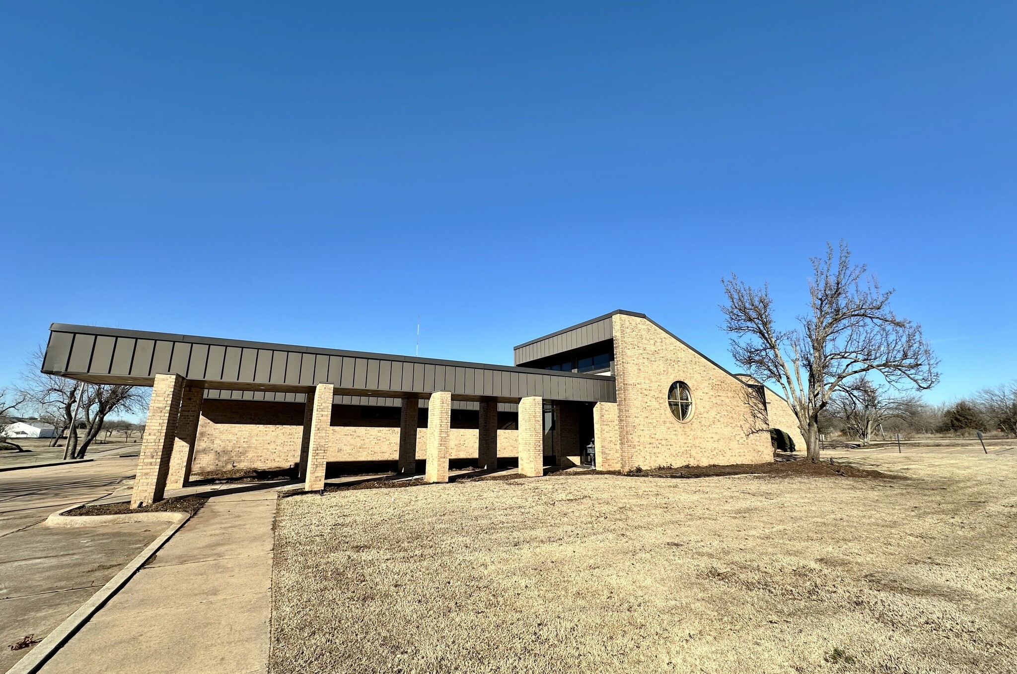 8701 N Kelley Ave, Oklahoma City, OK for lease Building Photo- Image 1 of 22