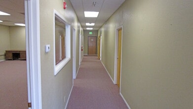 2999 Cleveland Ave, Santa Rosa, CA for lease Interior Photo- Image 2 of 7
