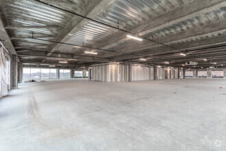 4622 Pennsylvania Ave, Kansas City, MO for lease Interior Photo- Image 2 of 5