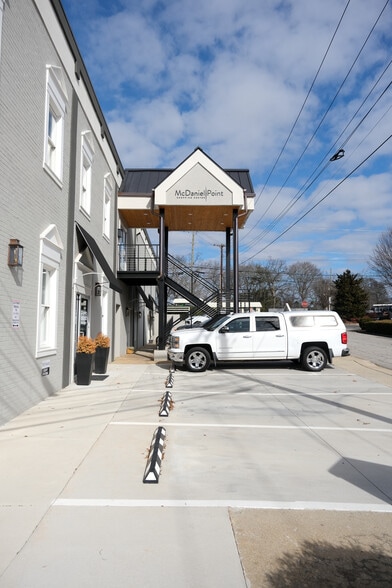 1990 Augusta St, Greenville, SC for lease - Building Photo - Image 2 of 15