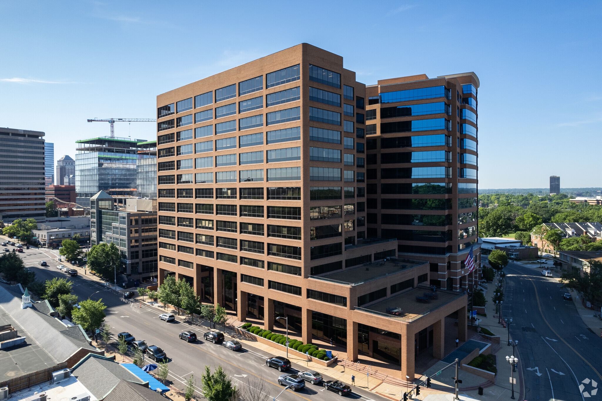 8182 Maryland Ave, Clayton, MO for lease Building Photo- Image 1 of 7