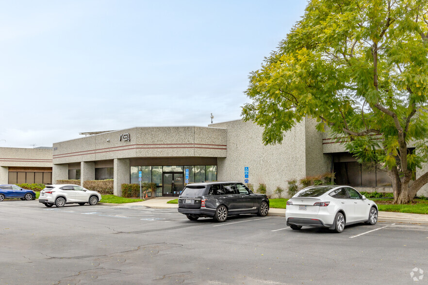 2040 Ringwood Ave, San Jose, CA for lease - Building Photo - Image 2 of 7