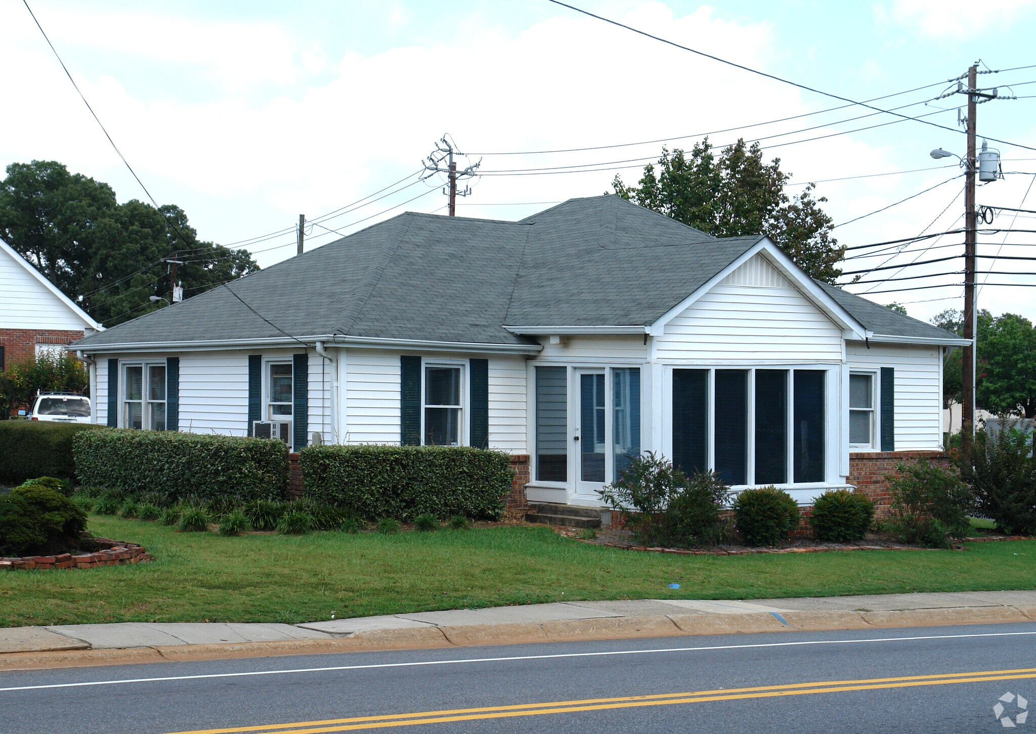 122 Norcross St, Roswell, GA for sale Primary Photo- Image 1 of 1