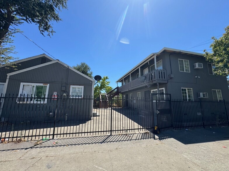 2595 Beaumont St, Sacramento, CA for sale - Building Photo - Image 2 of 13