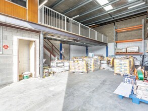 15-25 Childs Rd, Chipping Norton for lease Interior Photo- Image 2 of 5