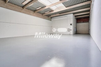 More details for 21 Avenue De La Mare, SAINT-OUEN-L'AUMONE - Office, Flex for Lease