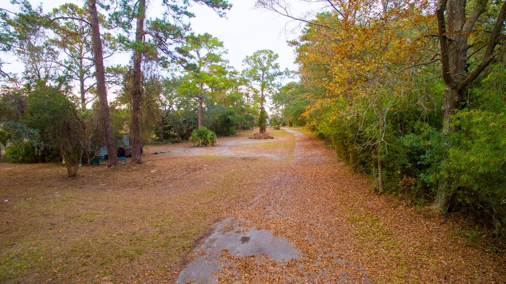 618 Wilmington Island Rd, Savannah, GA for sale - Primary Photo - Image 1 of 1