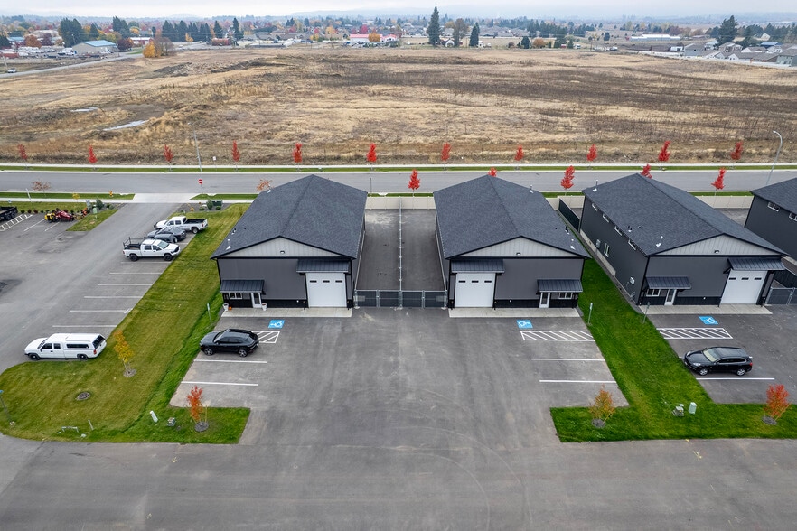 3383 W Daugharty Loop, Hayden, ID for lease - Building Photo - Image 3 of 21