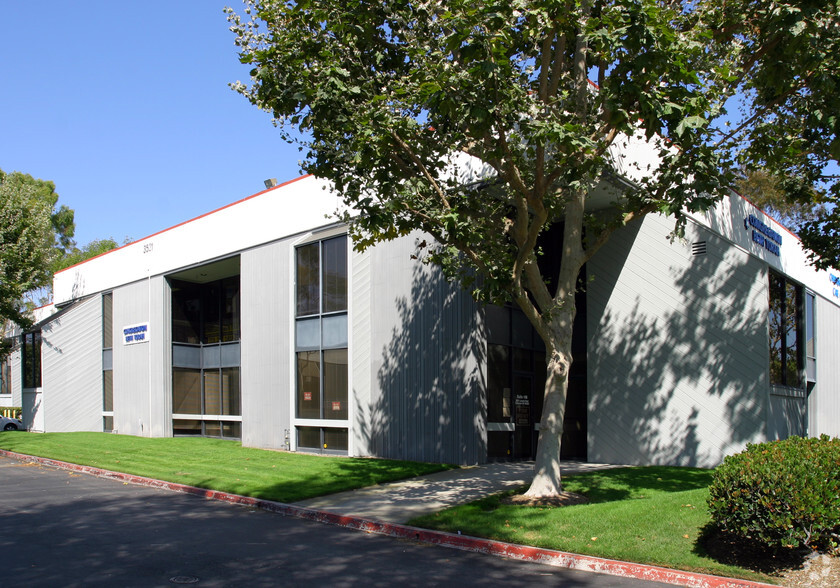 3521 Lomita Blvd, Torrance, CA for lease - Building Photo - Image 3 of 6