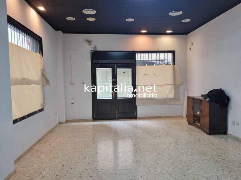 Retail in València, Valencia for lease - Building Photo - Image 2 of 7