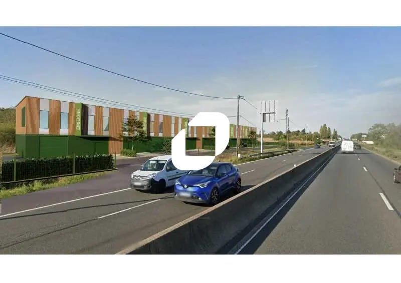 Flex in Ballainvilliers for sale - Building Photo - Image 2 of 8