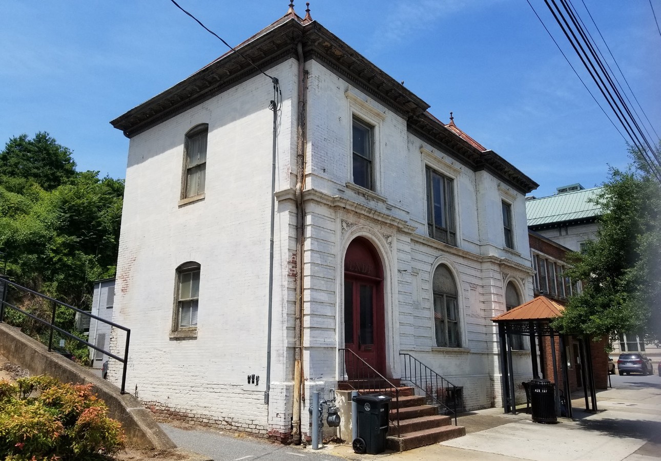 927 Church St, Lynchburg, VA 24504 | LoopNet