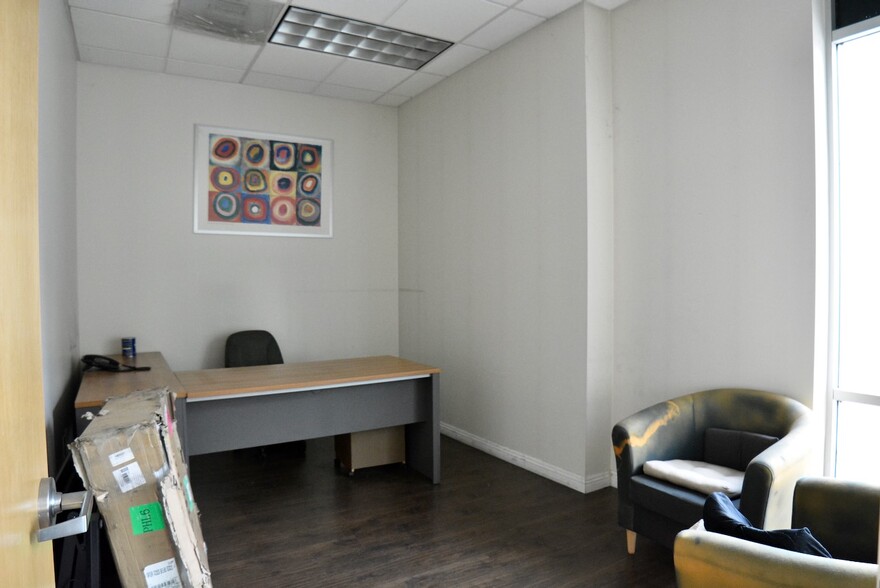 2280 Valley Blvd, Pomona, CA for lease - Interior Photo - Image 3 of 14