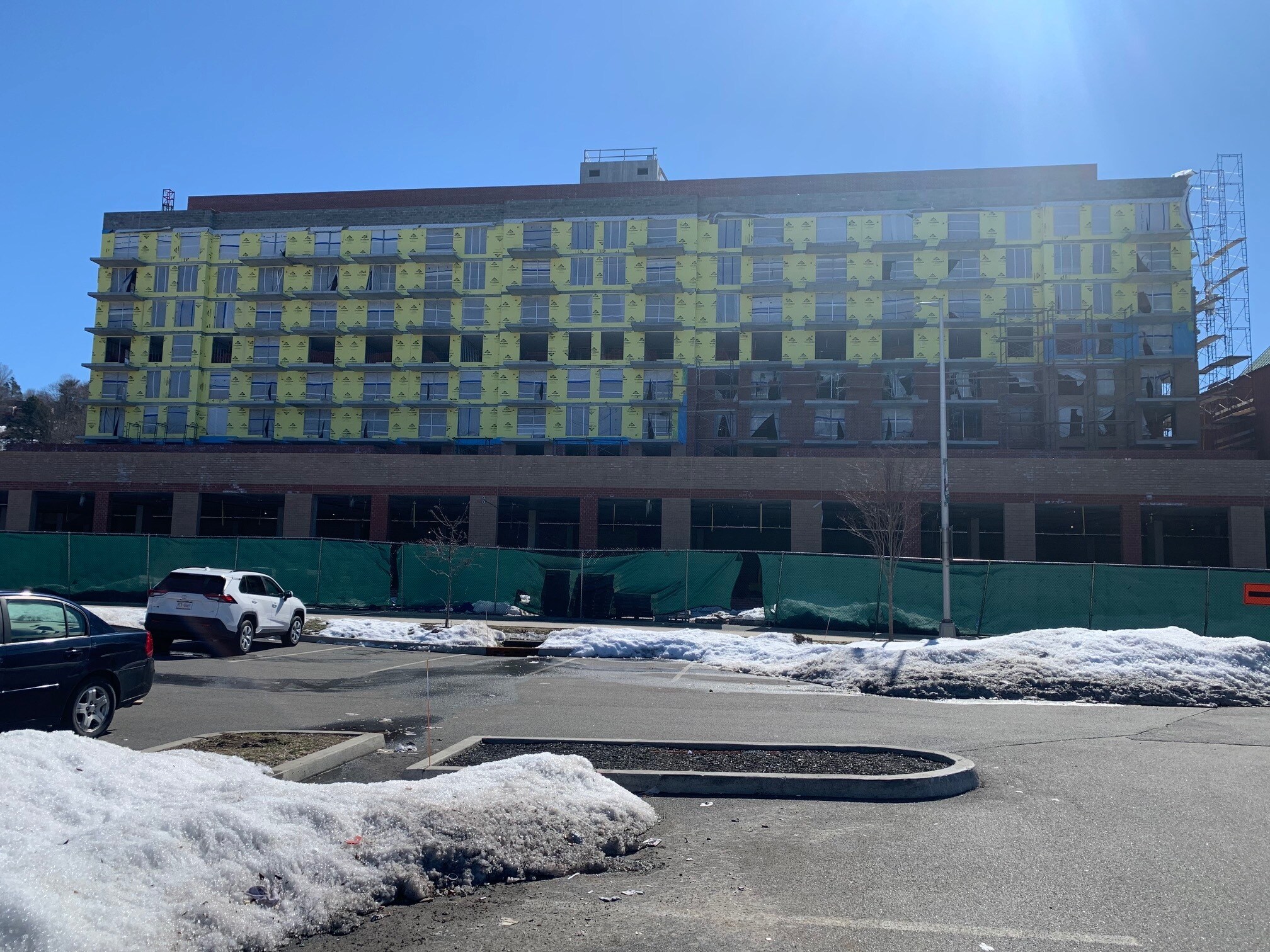 11011109 Main St, Peekskill, NY 10566 Crossroads Shopping Plaza