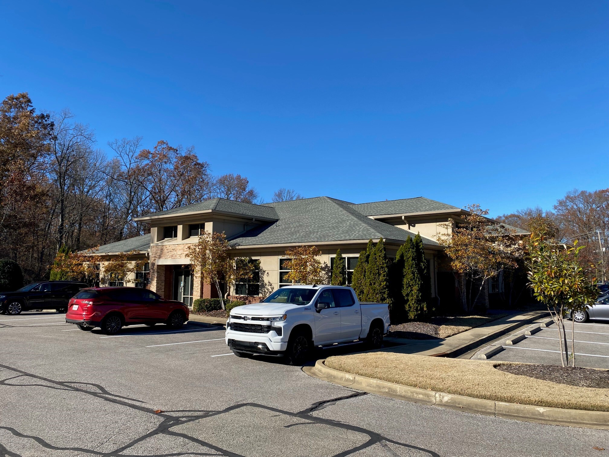 9091 Poplar Ave, Germantown, TN for lease Building Photo- Image 1 of 2