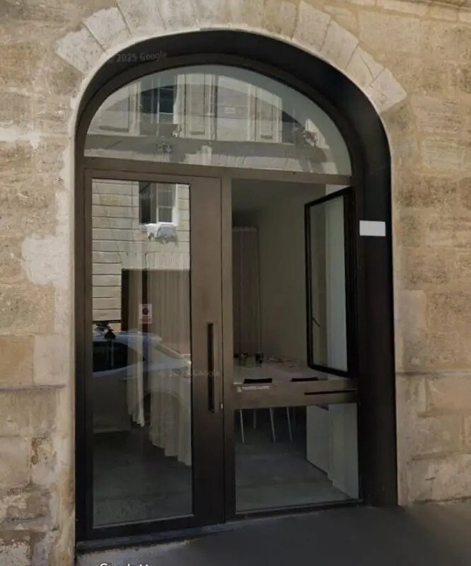 Retail in Bordeaux for sale Building Photo- Image 1 of 5