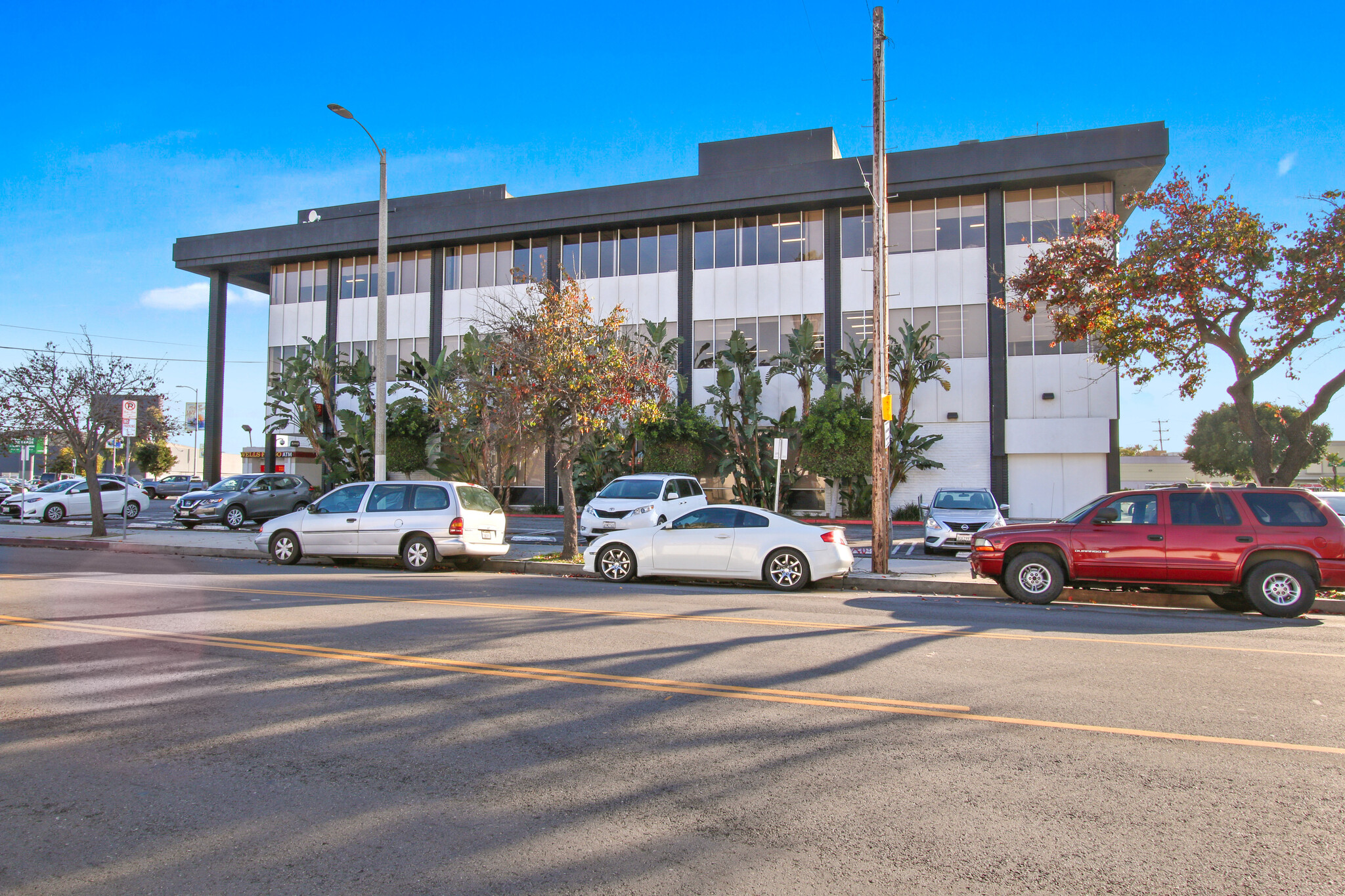 1801 S La Cienega Blvd, Los Angeles, CA for lease Building Photo- Image 1 of 19