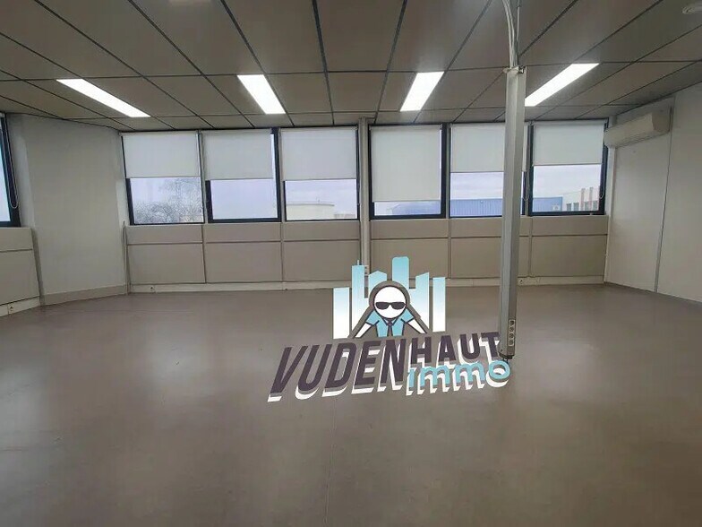 Office in Toulouse for lease - Building Photo - Image 3 of 17