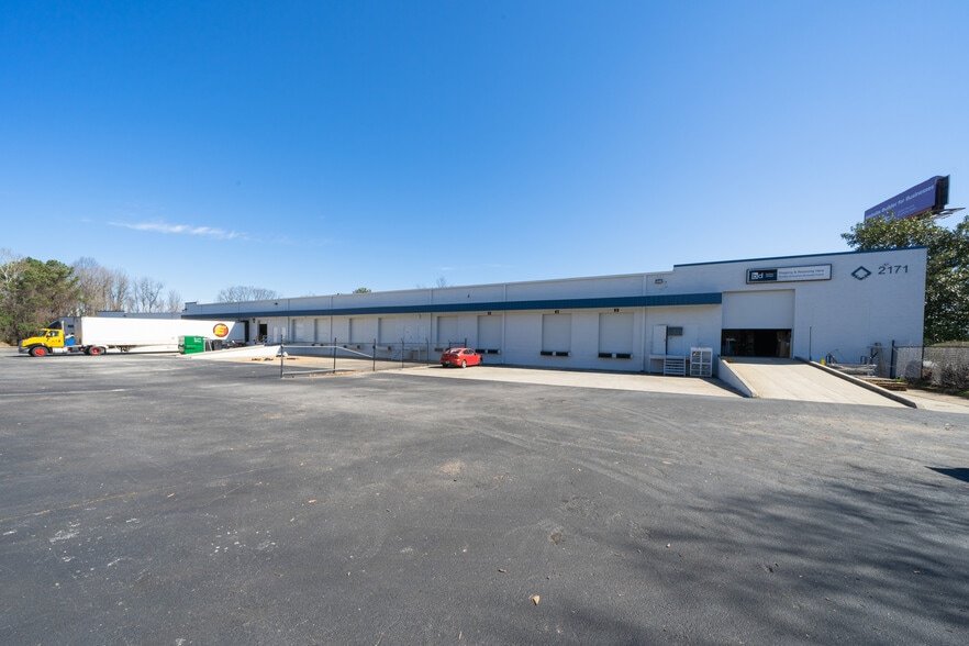 2171 Kingston Ct SE, Marietta, GA for lease - Building Photo - Image 3 of 9
