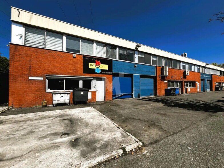 Office in Lisses for lease - Building Photo - Image 1 of 12