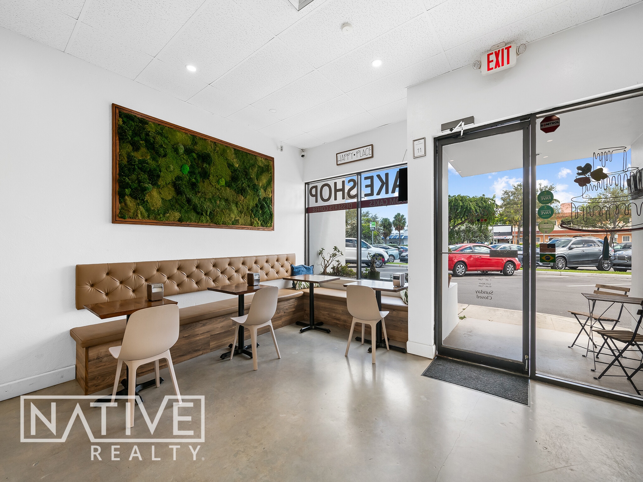 2801-2809 E Commercial Blvd, Fort Lauderdale, FL for lease Interior Photo- Image 1 of 9