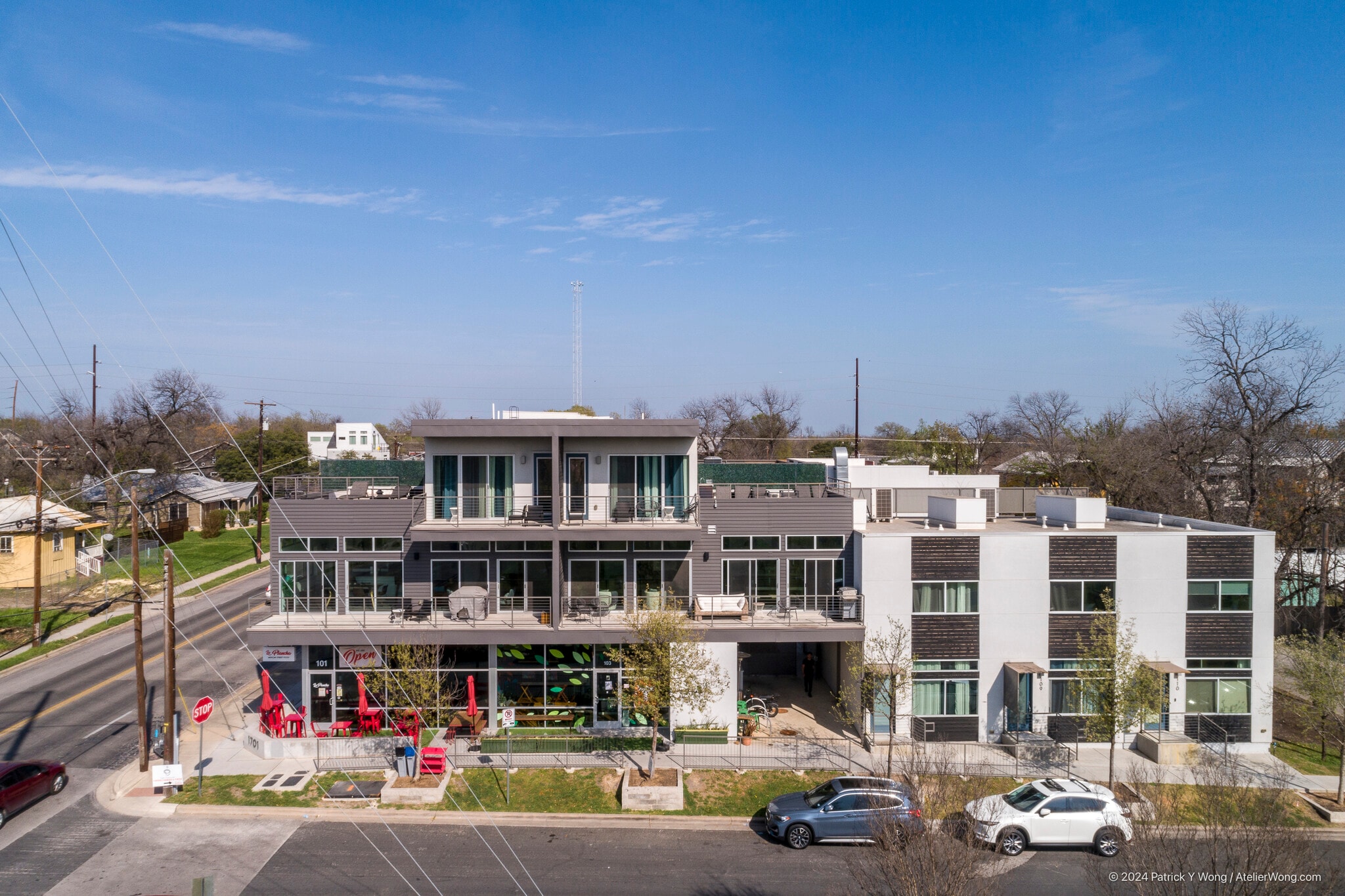 1701 E Martin Luther King Jr Blvd, Austin, TX for lease Primary Photo- Image 1 of 9