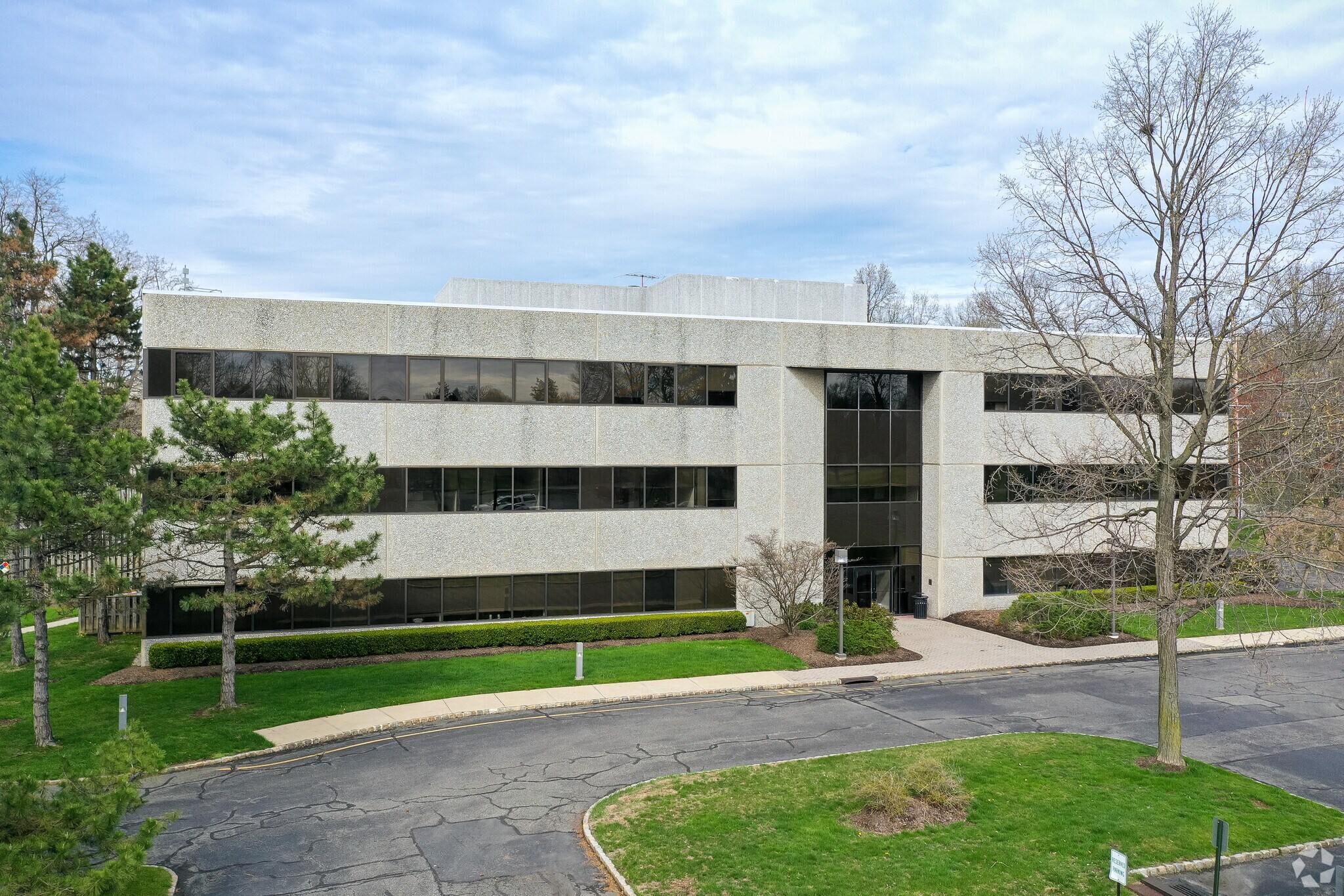 100 S Jefferson Rd, Whippany, NJ 07981 Jefferson Exchange