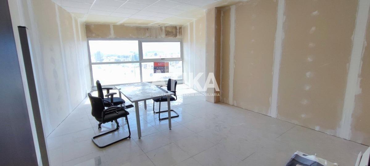 Office in L'Olleria for sale Building Photo- Image 1 of 6