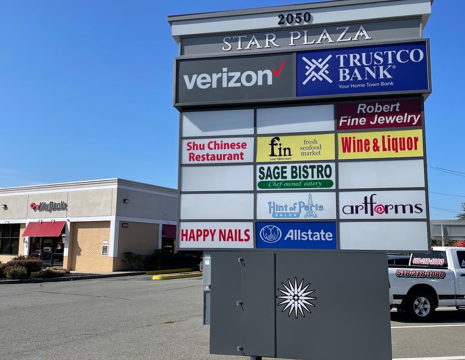 2050 Western Ave, Guilderland, NY for lease Interior Photo- Image 1 of 2