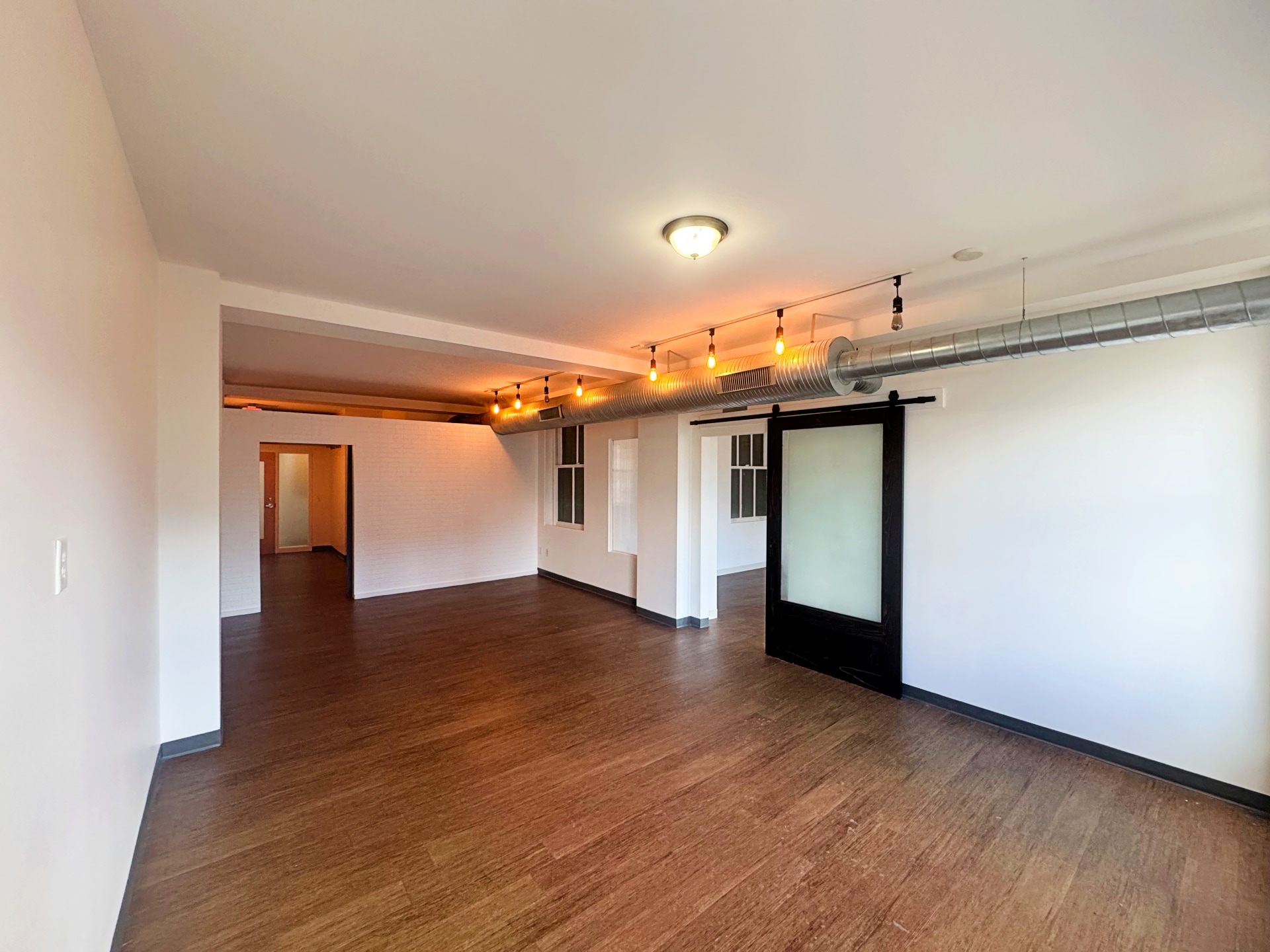 5 E Long St, Columbus, OH for lease Interior Photo- Image 1 of 4