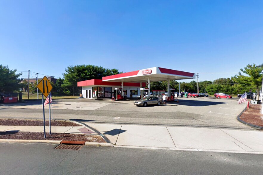 592 Route 70, Brick, NJ for sale - Primary Photo - Image 1 of 1
