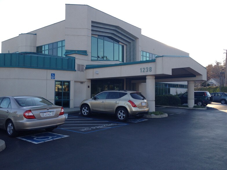 1238 West St, Redding, CA for sale - Building Photo - Image 1 of 1