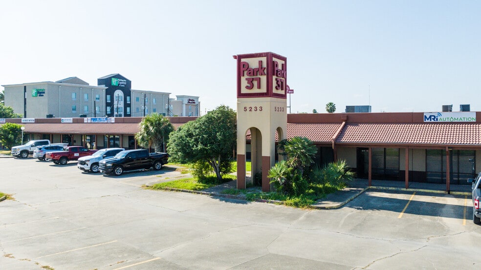 5233 IH 37, Corpus Christi, TX for lease - Building Photo - Image 1 of 9