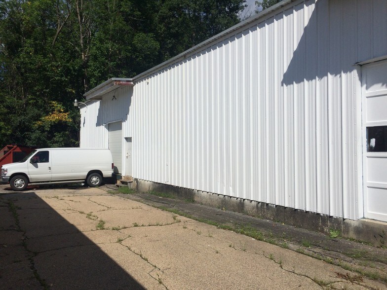 2735 Shelburne Rd, Shelburne, VT for sale - Building Photo - Image 1 of 1