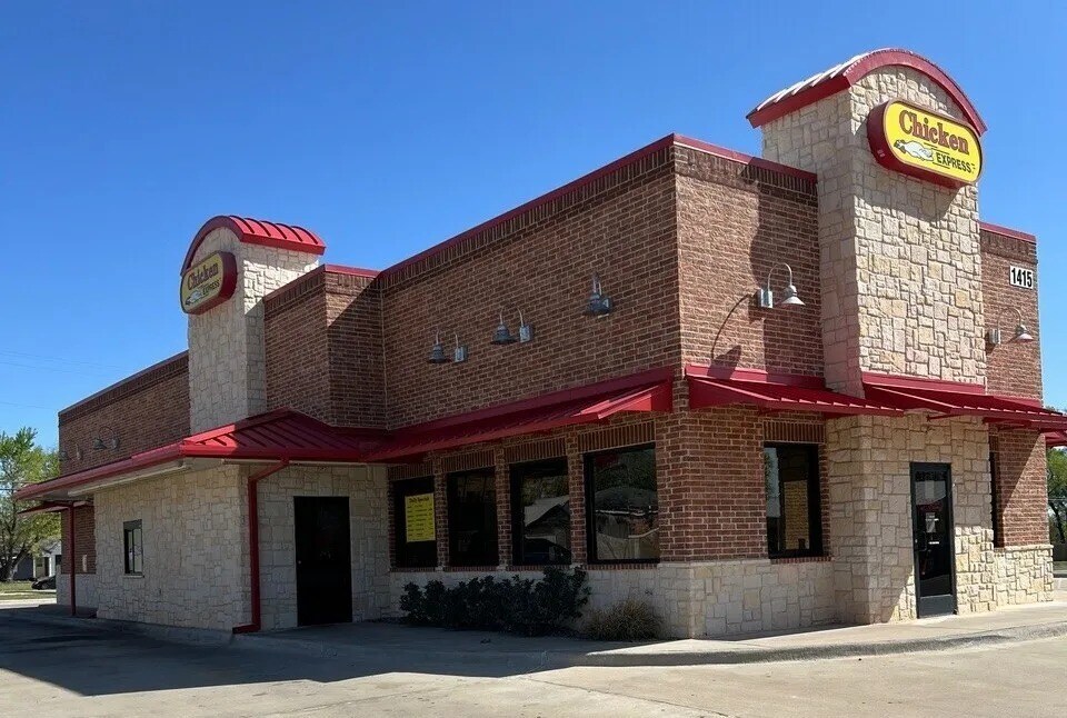 1415 W 3rd St, Elk City, OK for sale Building Photo- Image 1 of 1