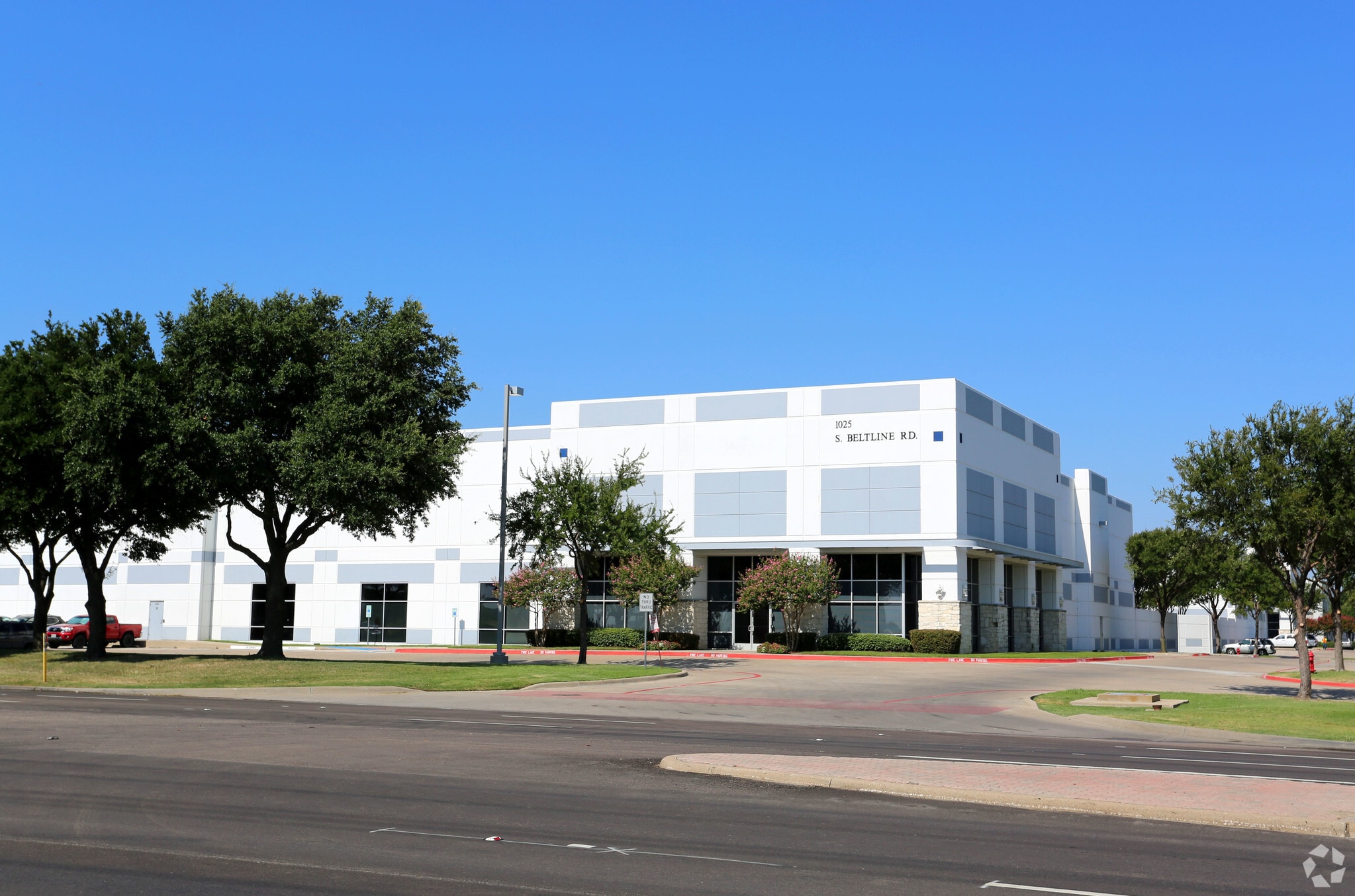 1025 S Belt Line Rd, Coppell, TX for lease Building Photo- Image 1 of 8