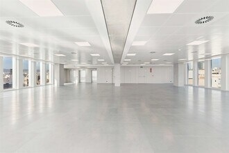 Carrer de la Llacuna, 26, Barcelona, Barcelona for lease Interior Photo- Image 2 of 5