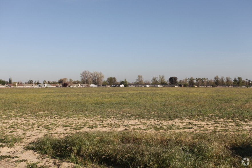 N Buhach Rd & Juniper Ave, Merced, CA for sale - Building Photo - Image 2 of 2