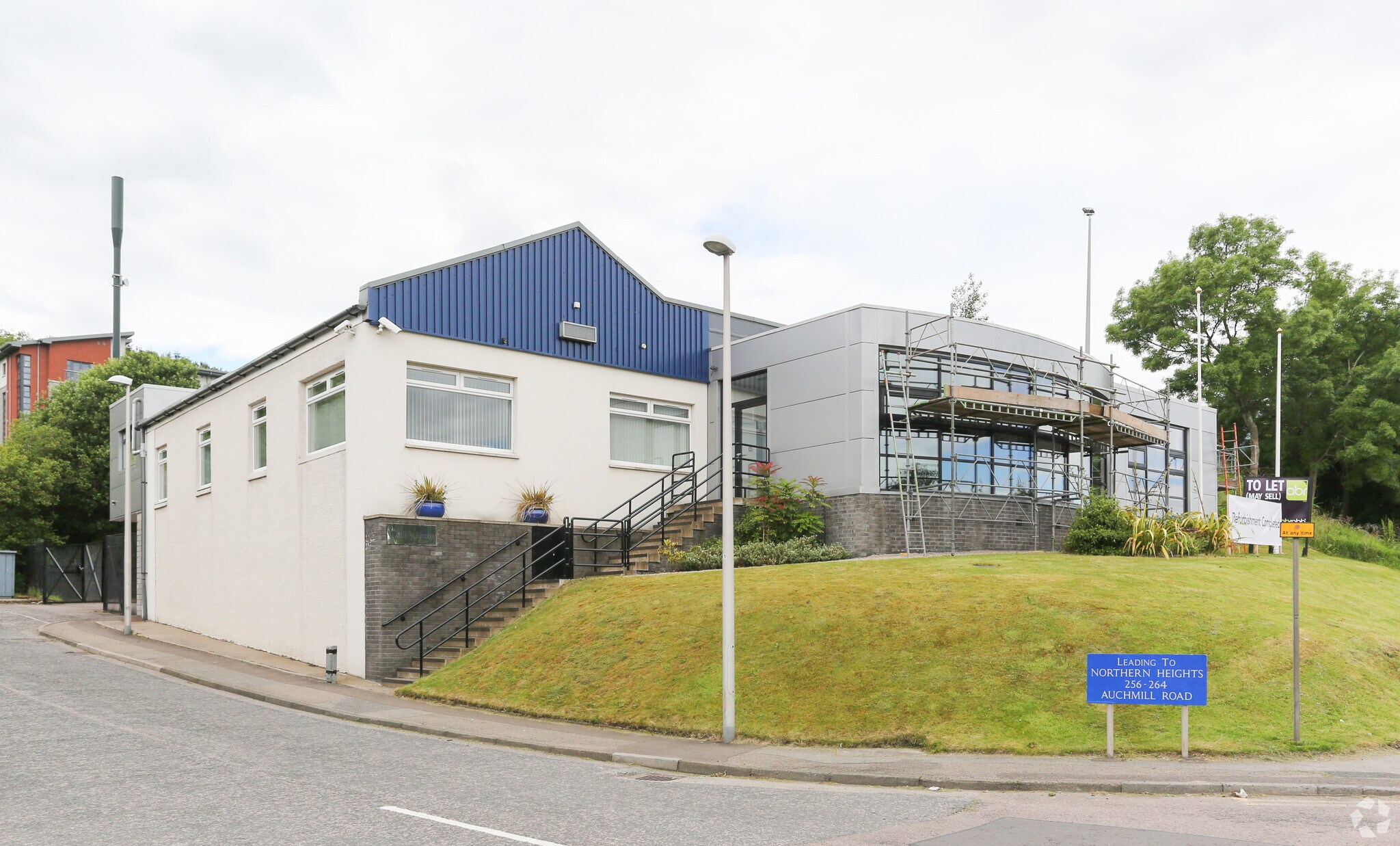 266 Auchmill Rd, Aberdeen for lease Primary Photo- Image 1 of 10