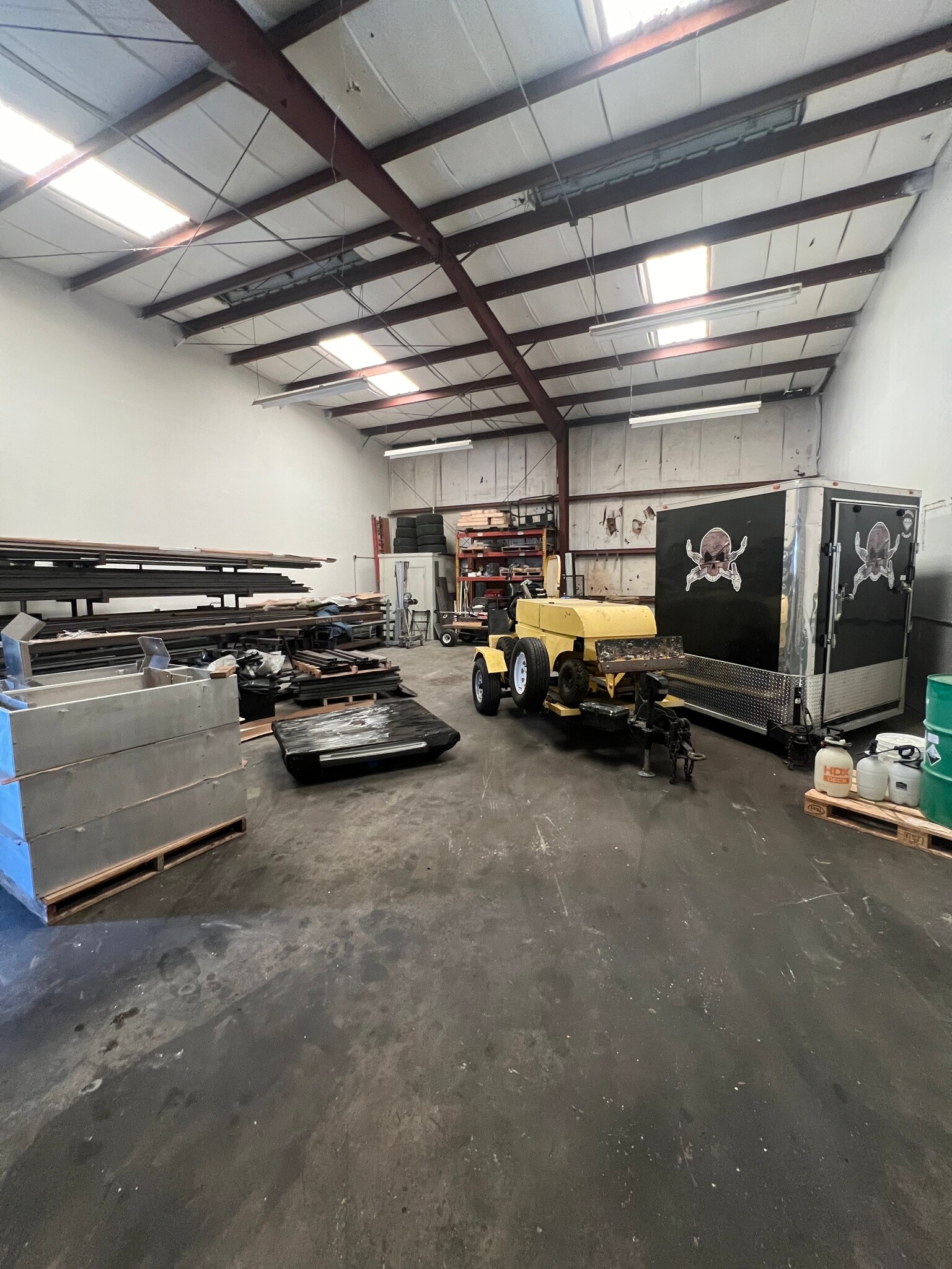 10830 Canal St, Seminole, FL for lease Interior Photo- Image 1 of 1