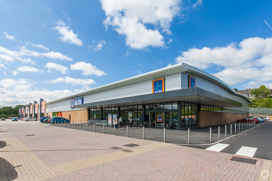 Blackwood Gate Retail Park, Blackwood for sale - Primary Photo - Image 1 of 1