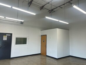 4832 Whirlwind Dr, San Antonio, TX for lease Building Photo- Image 1 of 8