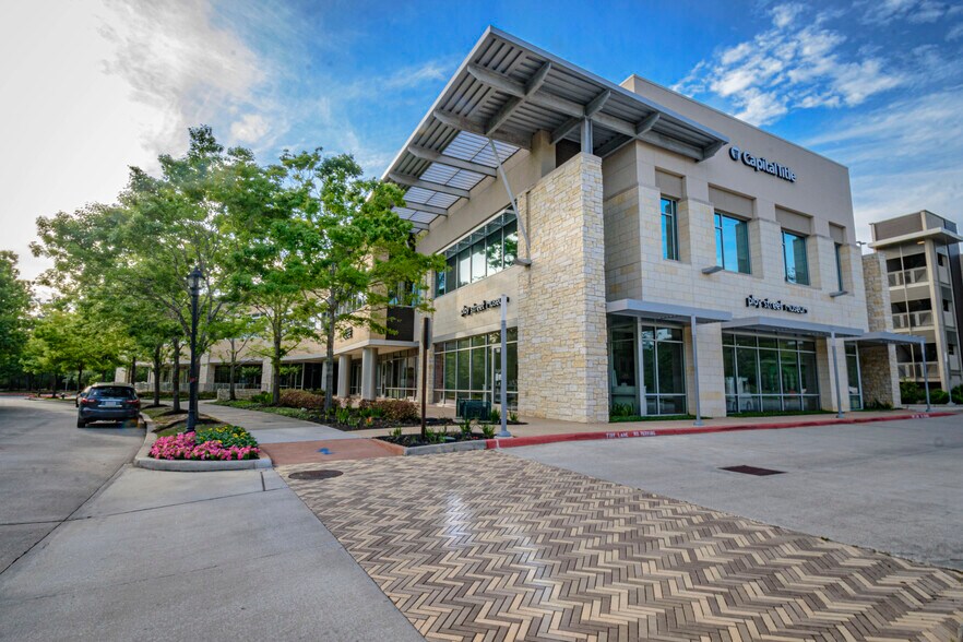 East Shore & Grogan's Mill, The Woodlands, TX for lease - East Shore Place - Image 1 of 16
