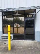 10617 Fuqua St, Houston, TX for lease Building Photo- Image 1 of 3