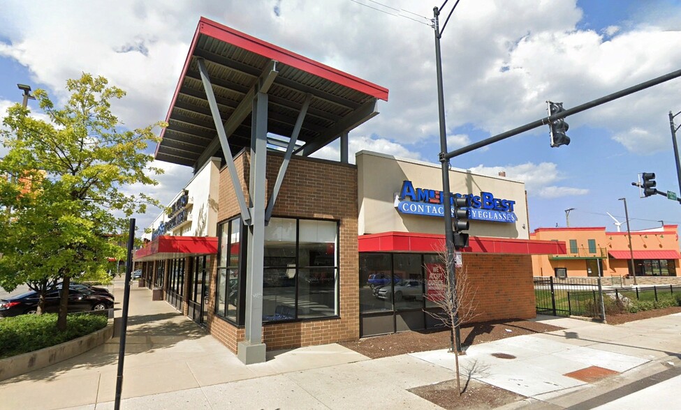 Bishop Plaza portfolio of 3 properties for sale on LoopNet.com - Building Photo - Image 2 of 10