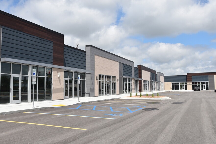 2301 University Dr S, Fargo, ND for lease - Building Photo - Image 3 of 3