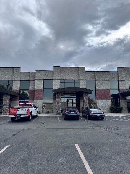 1755 W Sequoia Vista Cir, Salt Lake City, UT for lease - Building Photo - Image 1 of 9